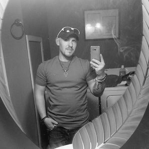 Meet your Posher, Ethan